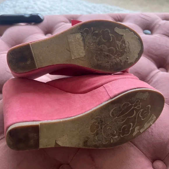 Pink Ribbon - Picture 4 of 4